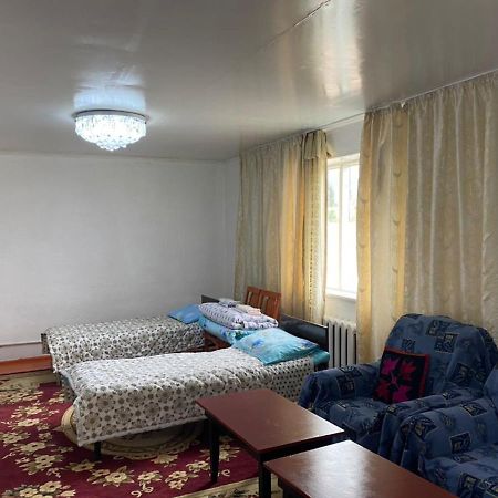 Nurgul Hotel Bokonbayevo Buitenkant foto